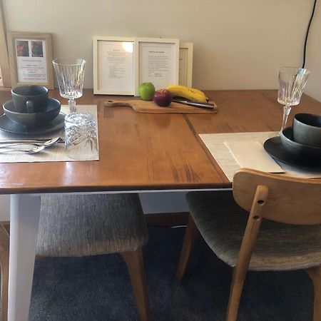 Lovely Budget Vegan Homestay Лонсестон Экстерьер фото