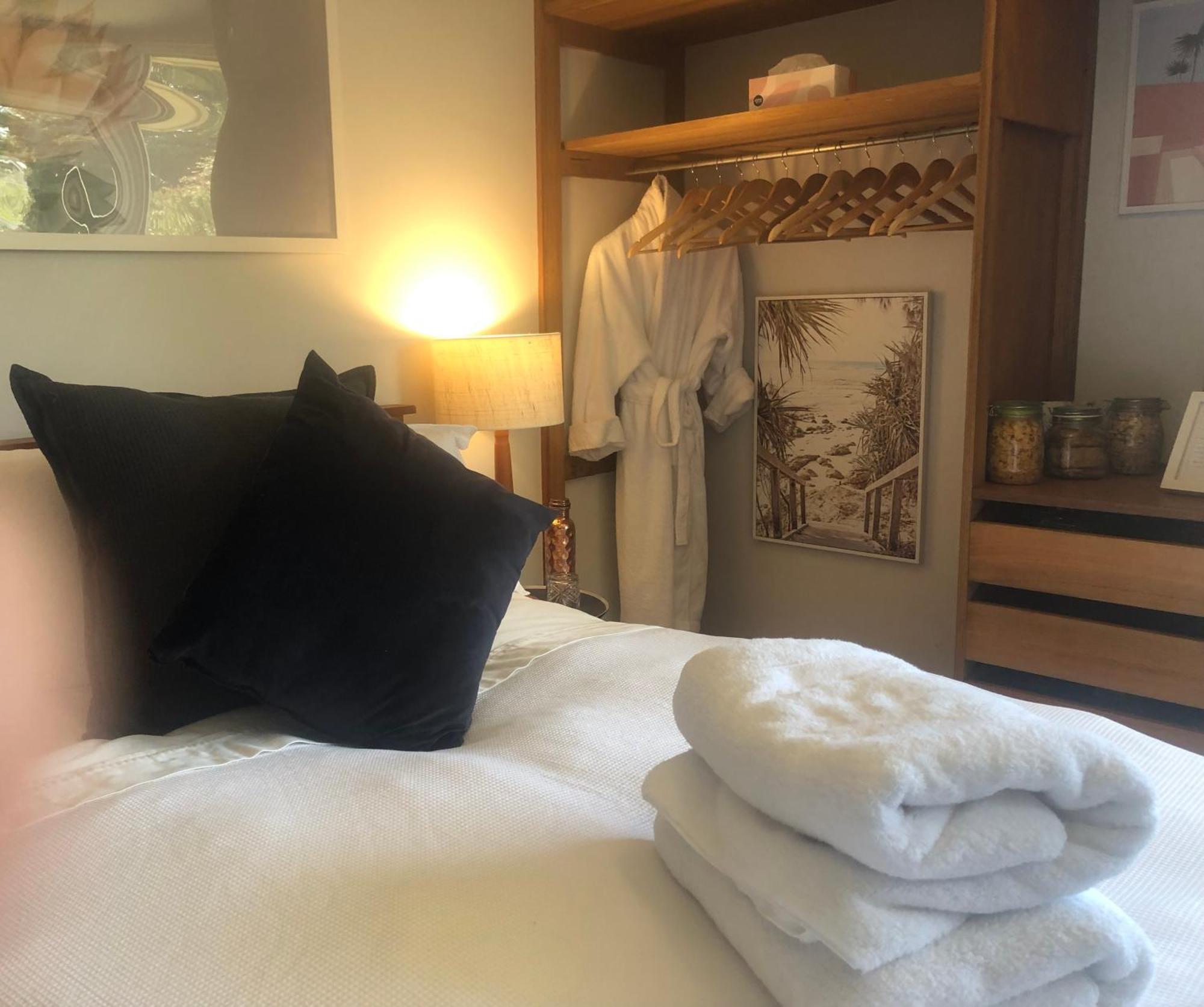 Lovely Budget Vegan Homestay Лонсестон Экстерьер фото